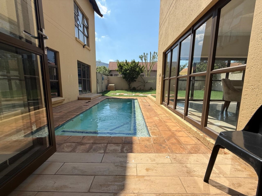 4 Bedroom Property for Sale in Leloko Lifestyle Estate North West